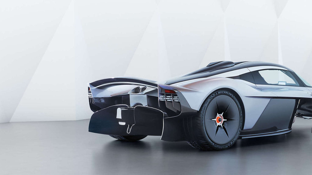 ASTON MARTIN  - Valkyrie